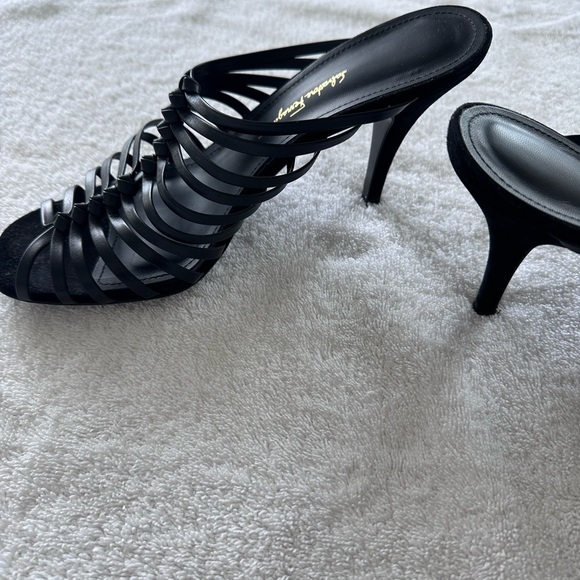 Ferragamo Black Leather Knotted Strappy Mules with Suede Heels Women’s 8-1/2 - Picture 6 of 6